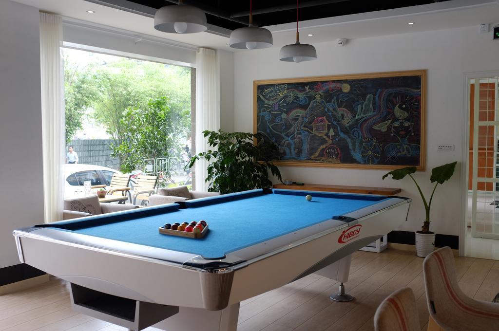 Wudang International Youth Hostel Danjiangkou Exterior foto